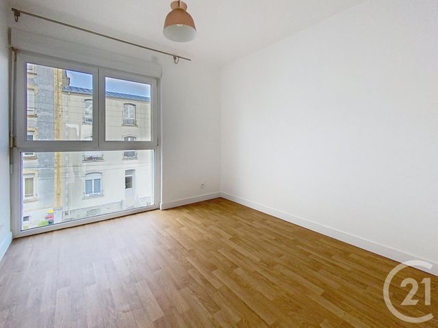 Appartement T5 à louer - 4 pièces - 85.47 m2 - BREST - 29 - BRETAGNE - Century 21 Associés Conseils Immobilier