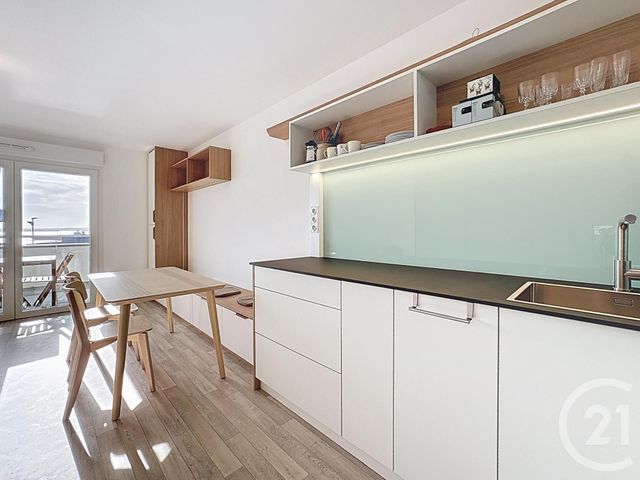 Appartement T2 à louer - 2 pièces - 45.18 m2 - BREST - 29 - BRETAGNE - Century 21 Associés Conseils Immobilier