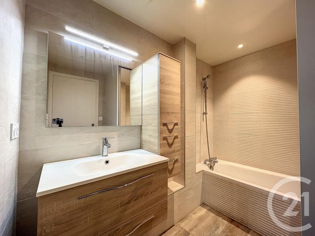 Appartement T6 à louer - 6 pièces - 134.4 m2 - BREST - 29 - BRETAGNE - Century 21 Associés Conseils Immobilier