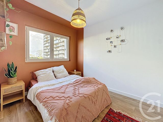 Appartement T3 à louer - 3 pièces - 75.0 m2 - BREST - 29 - BRETAGNE - Century 21 Associés Conseils Immobilier