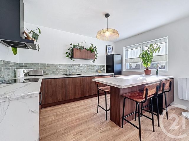 Appartement T3 à louer - 3 pièces - 75.0 m2 - BREST - 29 - BRETAGNE - Century 21 Associés Conseils Immobilier