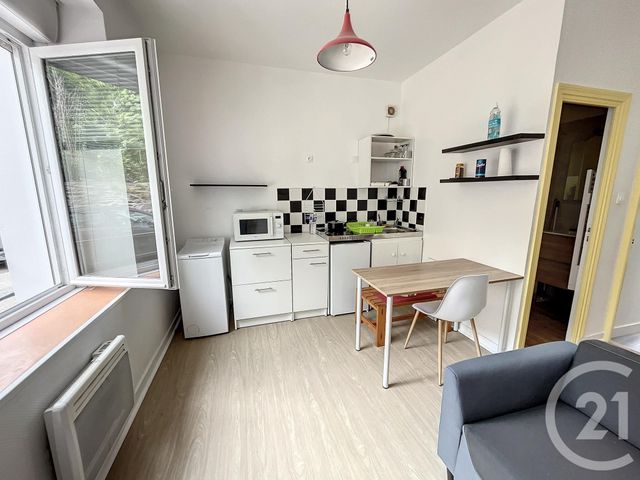 Appartement T2 à louer - 2 pièces - 25.0 m2 - BREST - 29 - BRETAGNE - Century 21 Associés Conseils Immobilier