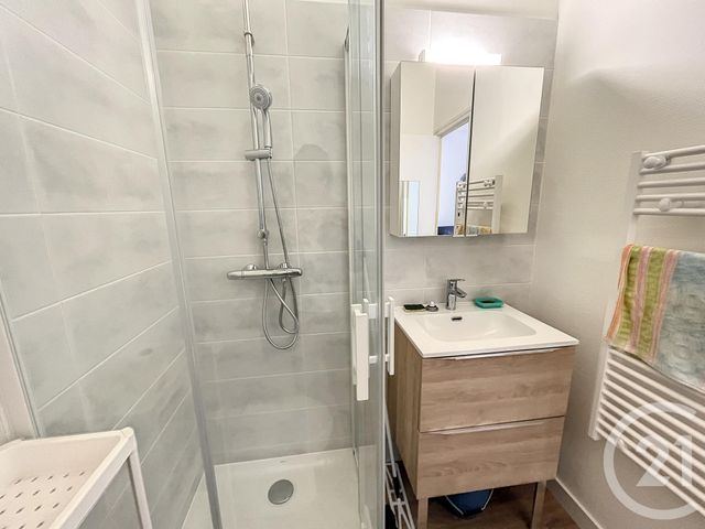 Appartement T2 à louer - 2 pièces - 25.0 m2 - BREST - 29 - BRETAGNE - Century 21 Associés Conseils Immobilier