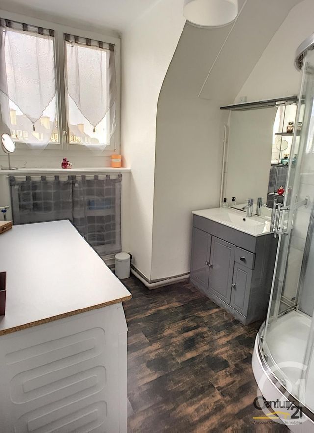 Appartement T2 à louer - 2 pièces - 43.64 m2 - BREST - 29 - BRETAGNE - Century 21 Associés Conseils Immobilier