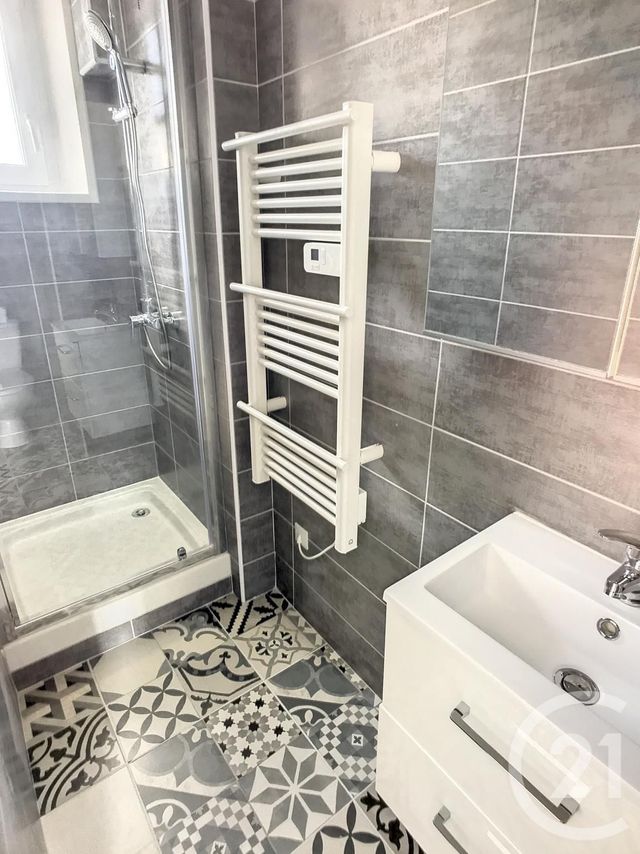 Appartement T2 à louer - 2 pièces - 24.62 m2 - BREST - 29 - BRETAGNE - Century 21 Associés Conseils Immobilier