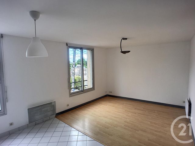 Appartement T2 à louer - 2 pièces - 39.99 m2 - BREST - 29 - BRETAGNE - Century 21 Associés Conseils Immobilier