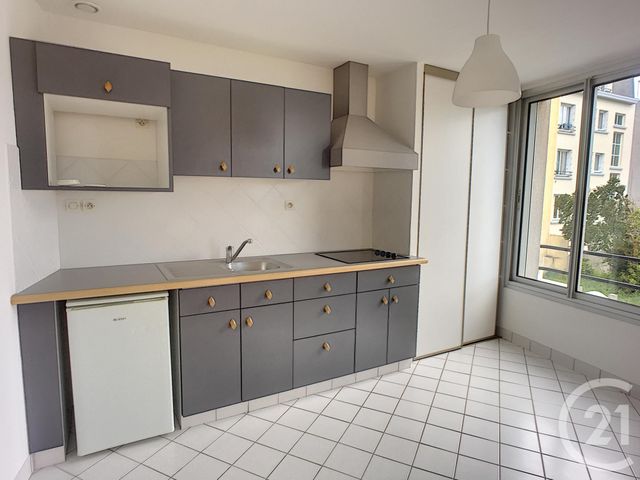 Appartement T2 à louer - 2 pièces - 39.99 m2 - BREST - 29 - BRETAGNE - Century 21 Associés Conseils Immobilier