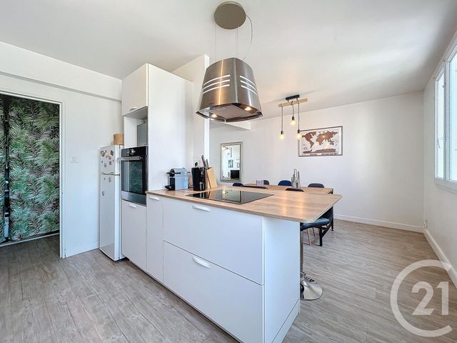 Appartement T4 à louer - 3 pièces - 73.0 m2 - BREST - 29 - BRETAGNE - Century 21 Associés Conseils Immobilier