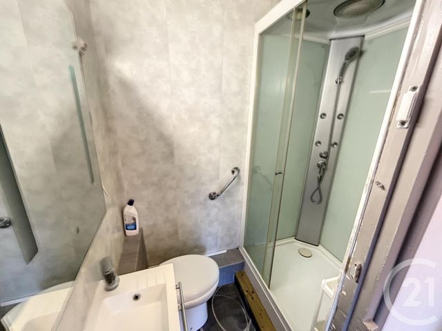 Appartement T1 à louer - 1 pièce - 26.8 m2 - BREST - 29 - BRETAGNE - Century 21 Associés Conseils Immobilier