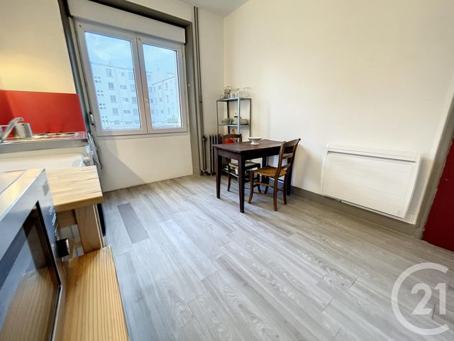 Appartement T1 à louer - 1 pièce - 26.8 m2 - BREST - 29 - BRETAGNE - Century 21 Associés Conseils Immobilier