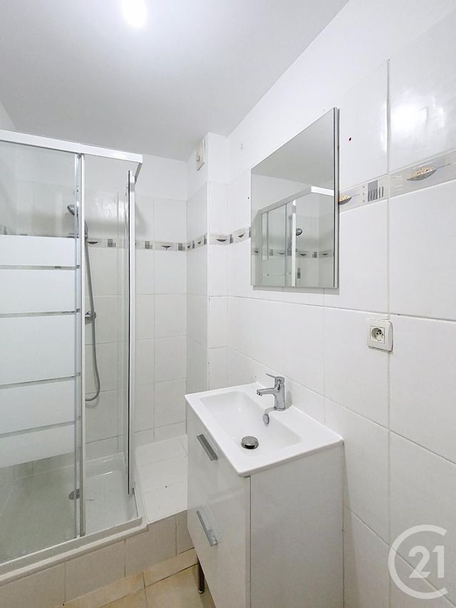 Appartement Duplex à louer - 2 pièces - 40.84 m2 - BREST - 29 - BRETAGNE - Century 21 Associés Conseils Immobilier