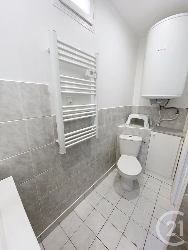 Appartement T2 à louer - 3 pièces - 58.46 m2 - BREST - 29 - BRETAGNE - Century 21 Associés Conseils Immobilier