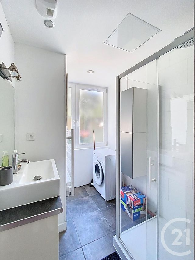 Appartement T3 à louer - 3 pièces - 68.0 m2 - BREST - 29 - BRETAGNE - Century 21 Associés Conseils Immobilier