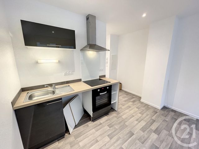 Appartement F1 bis à louer - 2 pièces - 30.0 m2 - BREST - 29 - BRETAGNE - Century 21 Associés Conseils Immobilier