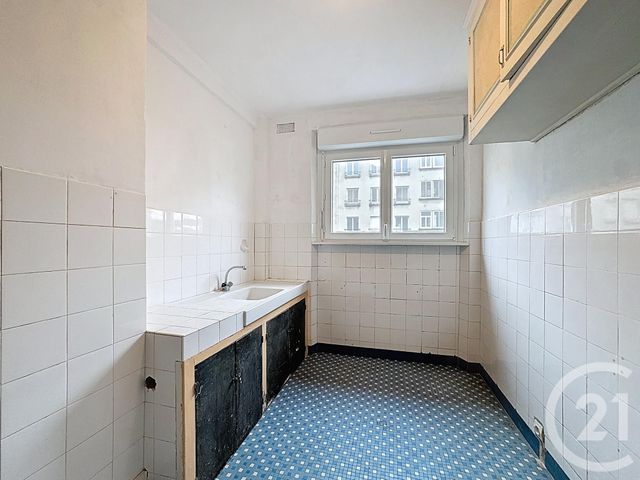 Appartement T4 à vendre - 5 pièces - 78.36 m2 - BREST - 29 - BRETAGNE - Century 21 Associés Conseils Immobilier