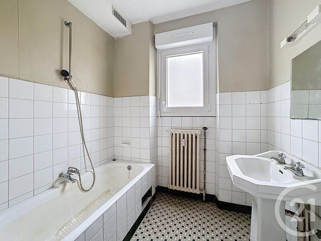 Appartement T4 à vendre - 5 pièces - 78.36 m2 - BREST - 29 - BRETAGNE - Century 21 Associés Conseils Immobilier