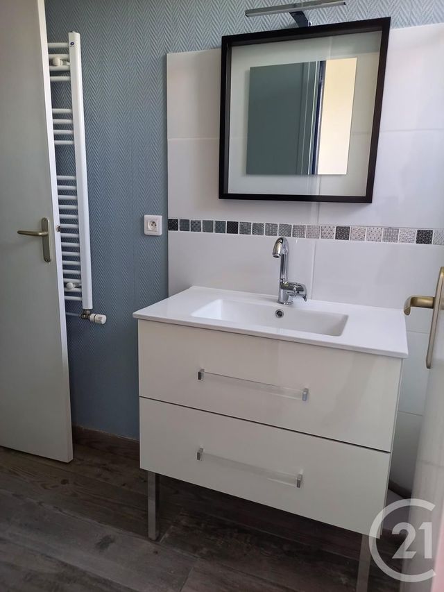 Appartement T3 à louer - 3 pièces - 64.03 m2 - BREST - 29 - BRETAGNE - Century 21 Associés Conseils Immobilier