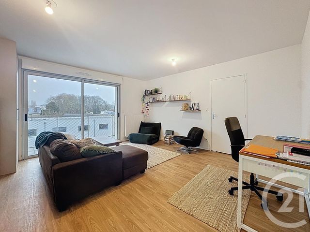 Appartement T2 à louer - 2 pièces - 45.69 m2 - GUIPAVAS - 29 - BRETAGNE - Century 21 Associés Conseils Immobilier