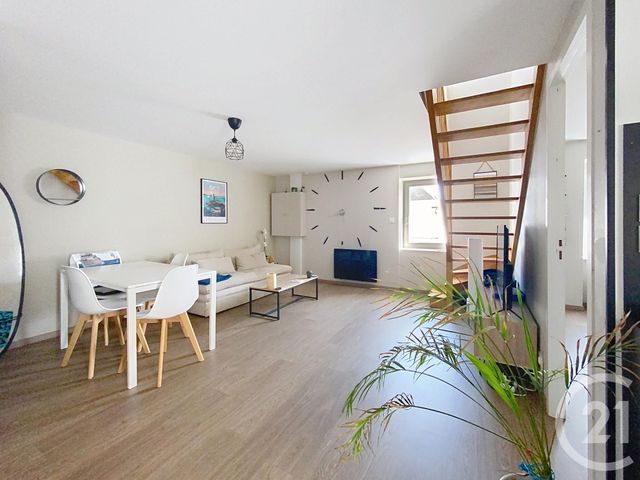 Appartement T3 à louer - 2 pièces - 41.5 m2 - LOCMARIA PLOUZANE - 29 - BRETAGNE - Century 21 Associés Conseils Immobilier