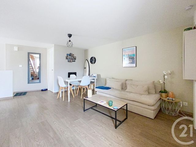 Appartement T3 à louer - 2 pièces - 41.5 m2 - LOCMARIA PLOUZANE - 29 - BRETAGNE - Century 21 Associés Conseils Immobilier
