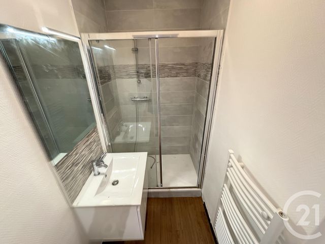 Appartement T3 à louer - 4 pièces - 70.0 m2 - BREST - 29 - BRETAGNE - Century 21 Associés Conseils Immobilier