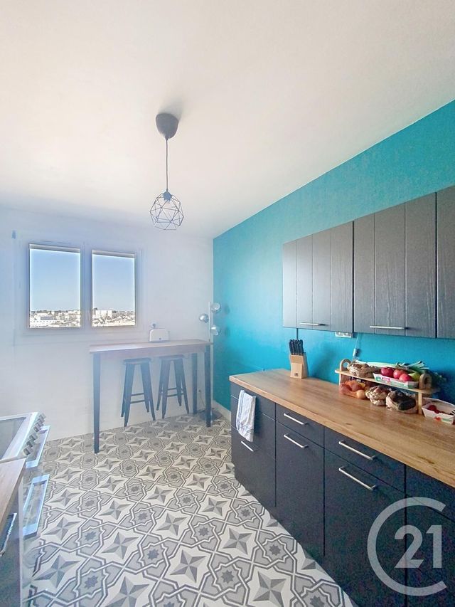 Appartement T4 à louer - 4 pièces - 76.46 m2 - BREST - 29 - BRETAGNE - Century 21 Associés Conseils Immobilier