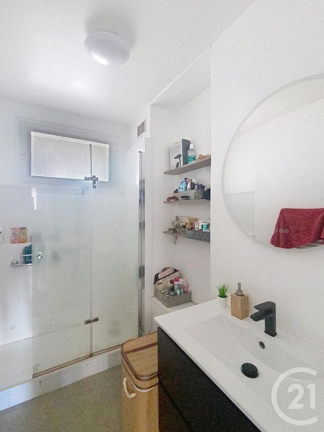 Appartement T4 à louer - 4 pièces - 76.46 m2 - BREST - 29 - BRETAGNE - Century 21 Associés Conseils Immobilier