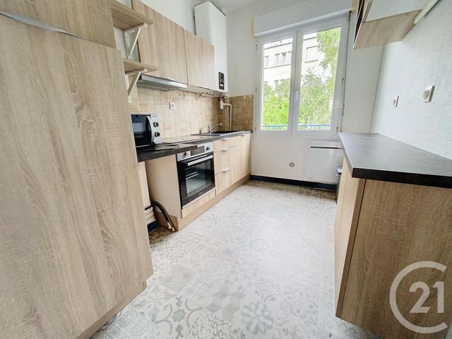 Appartement T2 à louer - 2 pièces - 44.09 m2 - BREST - 29 - BRETAGNE - Century 21 Associés Conseils Immobilier