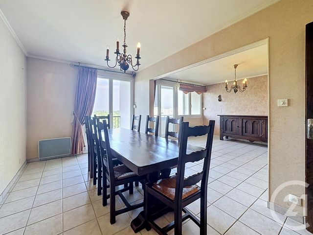 Appartement T5 à vendre - 5 pièces - 98.3 m2 - BREST - 29 - BRETAGNE - Century 21 Associés Conseils Immobilier