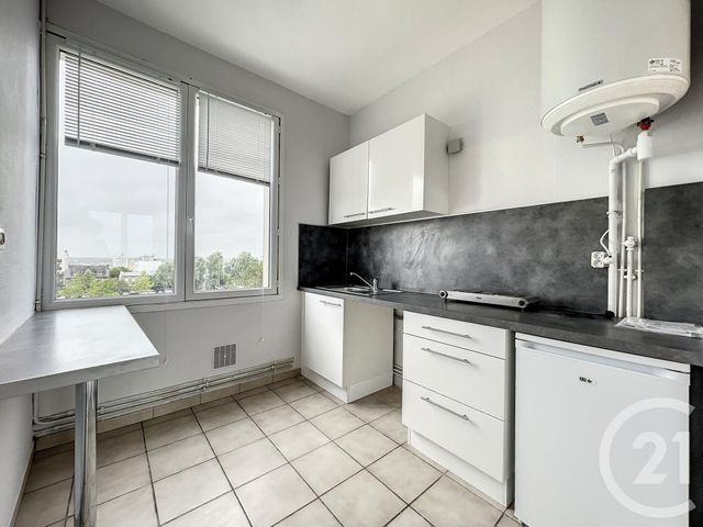 Appartement F1 à louer - 1 pièce - 29.0 m2 - BREST - 29 - BRETAGNE - Century 21 Associés Conseils Immobilier