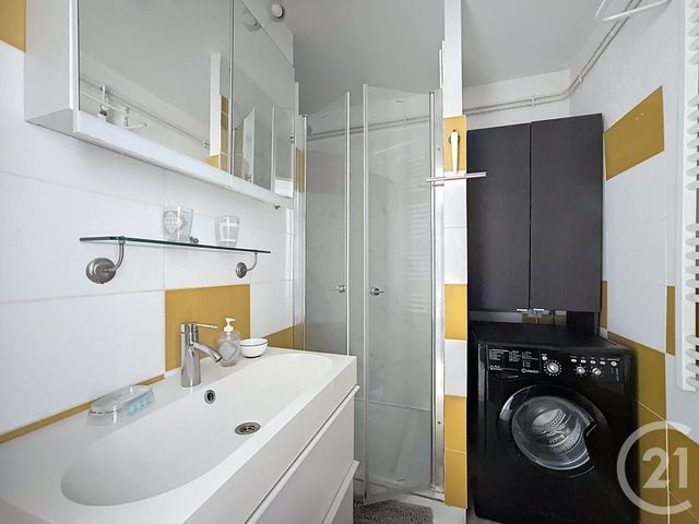 Appartement T3 à louer - 3 pièces - 52.28 m2 - BREST - 29 - BRETAGNE - Century 21 Associés Conseils Immobilier