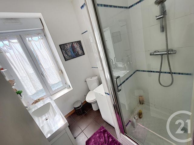 Appartement T3 à louer - 3 pièces - 58.39 m2 - BREST - 29 - BRETAGNE - Century 21 Associés Conseils Immobilier