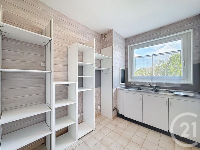 Appartement T4 à louer - 4 pièces - 86.0 m2 - BREST - 29 - BRETAGNE - Century 21 Associés Conseils Immobilier