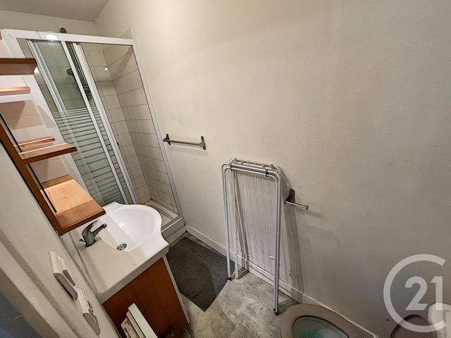 Appartement T1 à louer - 1 pièce - 28.25 m2 - BREST - 29 - BRETAGNE - Century 21 Associés Conseils Immobilier