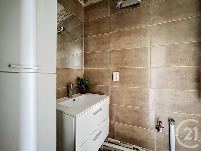 Appartement T1 à louer - 1 pièce - 25.16 m2 - BREST - 29 - BRETAGNE - Century 21 Associés Conseils Immobilier