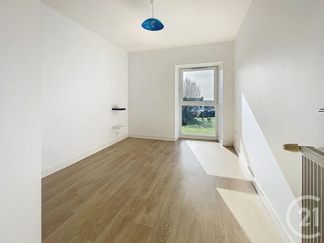 maison à louer - 5 pièces - 95.0 m2 - LE RELECQ KERHUON - 29 - BRETAGNE - Century 21 Associés Conseils Immobilier