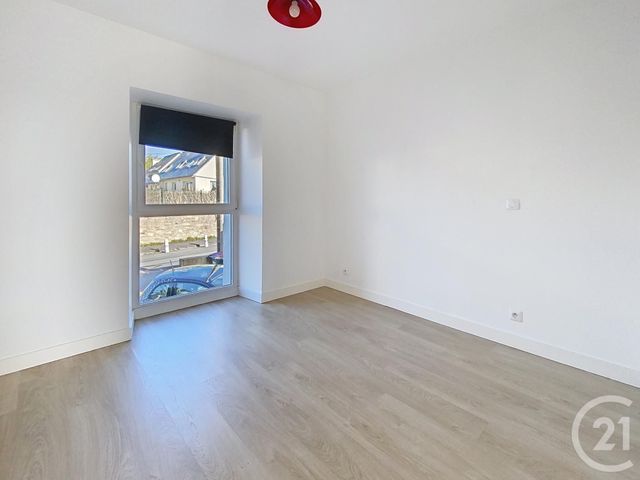 maison à louer - 5 pièces - 95.0 m2 - LE RELECQ KERHUON - 29 - BRETAGNE - Century 21 Associés Conseils Immobilier