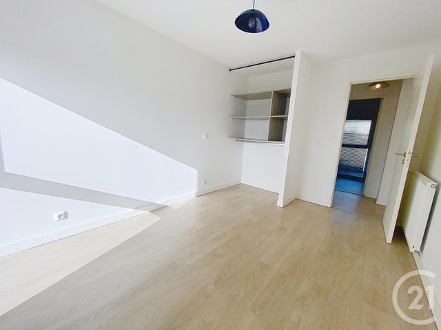 maison à louer - 5 pièces - 95.0 m2 - LE RELECQ KERHUON - 29 - BRETAGNE - Century 21 Associés Conseils Immobilier