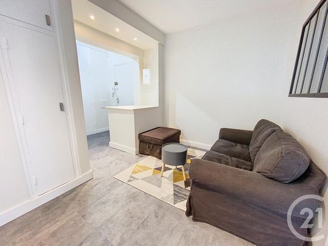 Appartement T3 à louer - 3 pièces - 50.0 m2 - BREST - 29 - BRETAGNE - Century 21 Associés Conseils Immobilier