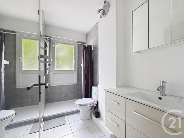 Appartement T3 à louer - 3 pièces - 50.0 m2 - BREST - 29 - BRETAGNE - Century 21 Associés Conseils Immobilier