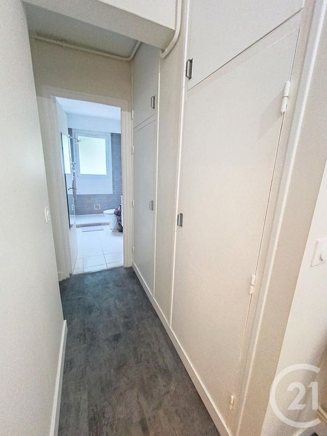 Appartement T3 à louer - 3 pièces - 50.0 m2 - BREST - 29 - BRETAGNE - Century 21 Associés Conseils Immobilier