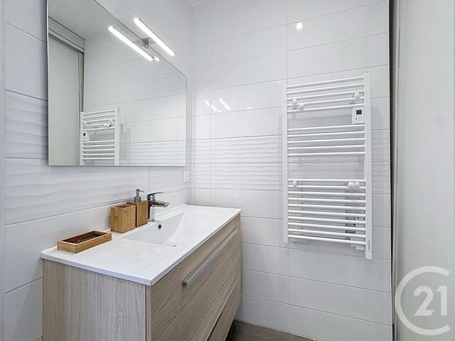Appartement T2 à louer - 2 pièces - 60.0 m2 - BREST - 29 - BRETAGNE - Century 21 Associés Conseils Immobilier
