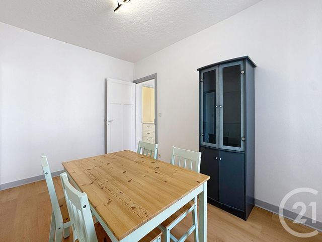 Appartement T2 à louer - 2 pièces - 60.0 m2 - BREST - 29 - BRETAGNE - Century 21 Associés Conseils Immobilier