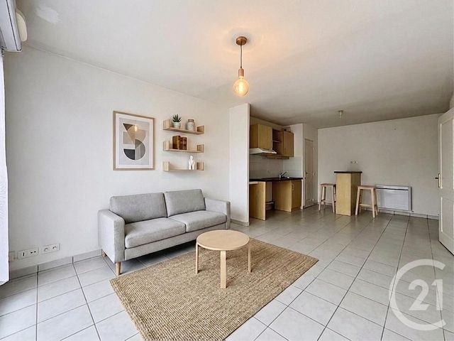 Appartement T2 à louer - 2 pièces - 41.45 m2 - BREST - 29 - BRETAGNE - Century 21 Associés Conseils Immobilier