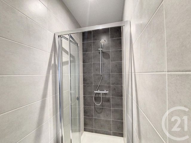Appartement T1 à vendre - 1 pièce - 27.0 m2 - BREST - 29 - BRETAGNE - Century 21 Associés Conseils Immobilier
