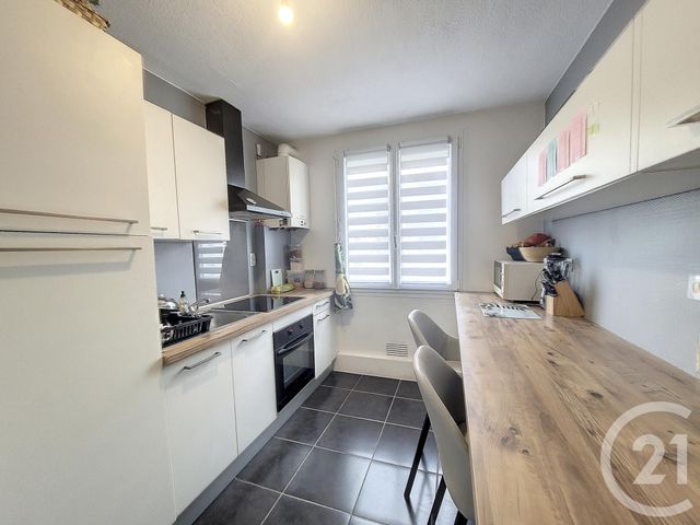 Appartement T3 à louer - 3 pièces - 57.22 m2 - BREST - 29 - BRETAGNE - Century 21 Associés Conseils Immobilier
