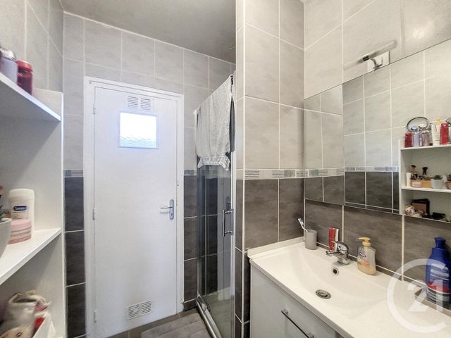 Appartement T3 à louer - 3 pièces - 57.22 m2 - BREST - 29 - BRETAGNE - Century 21 Associés Conseils Immobilier