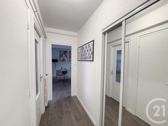 Appartement T3 à louer - 3 pièces - 57.22 m2 - BREST - 29 - BRETAGNE - Century 21 Associés Conseils Immobilier