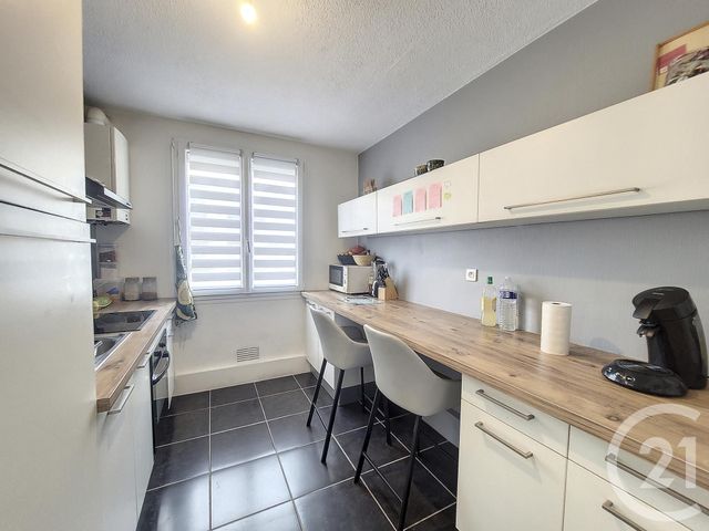 Appartement T3 à louer - 3 pièces - 57.22 m2 - BREST - 29 - BRETAGNE - Century 21 Associés Conseils Immobilier