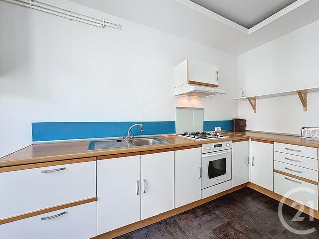 Appartement T2 à louer - 2 pièces - 60.0 m2 - BREST - 29 - BRETAGNE - Century 21 Associés Conseils Immobilier